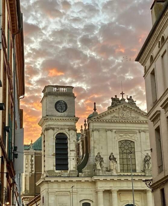 Le Theatre, Coeur De Ville มงโตบ็อง ภายนอก รูปภาพ